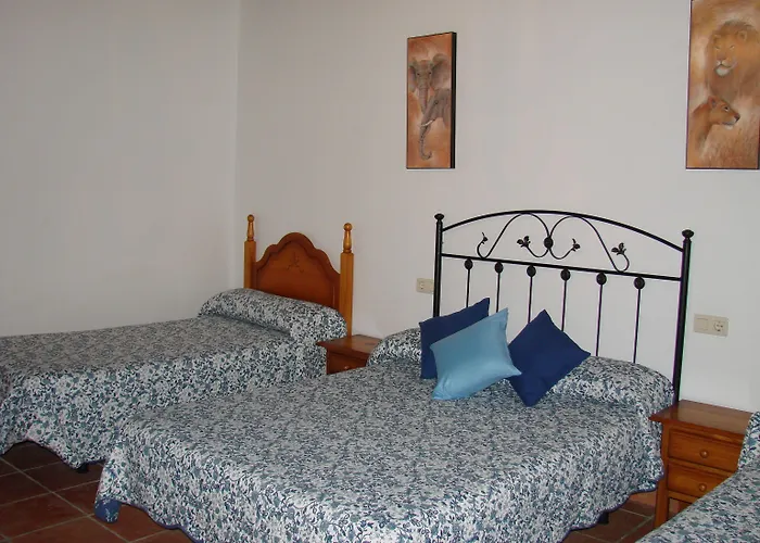 Pensión Breñaverde 3*